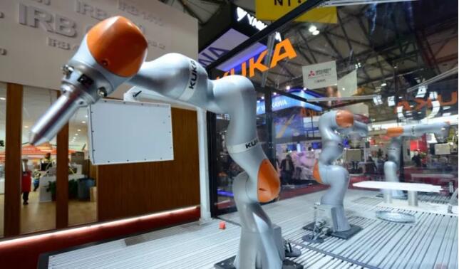 2017全球10大領(lǐng)先協(xié)作機(jī)器人盤(pán)點(diǎn)！